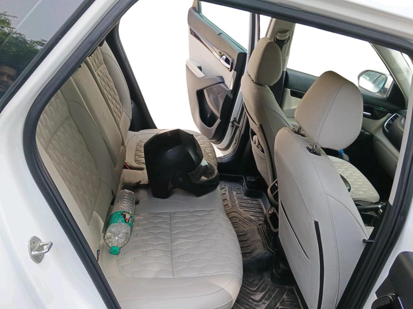 2021 KIA SELTOS HTX 1.5 PETROL, Petrol, Manual, 1,13,725 km, interior