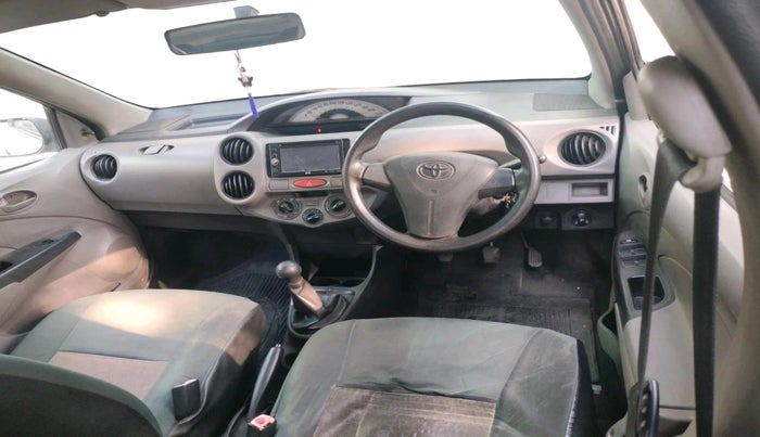2011 Toyota Etios G, Petrol, Manual, 2,20,386 km, interior