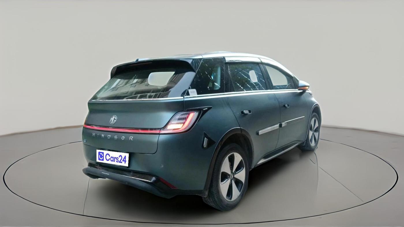 2024 MG Windsor EV Essence, Electric, Automatic, 42,933 km, exterior