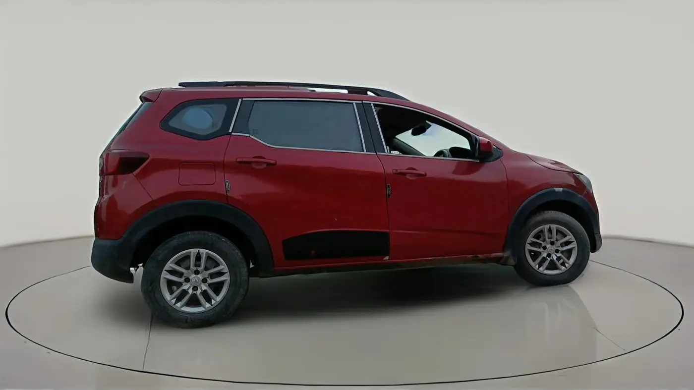 2020 Renault TRIBER RXT, Petrol, Manual, 91,537 km, exterior