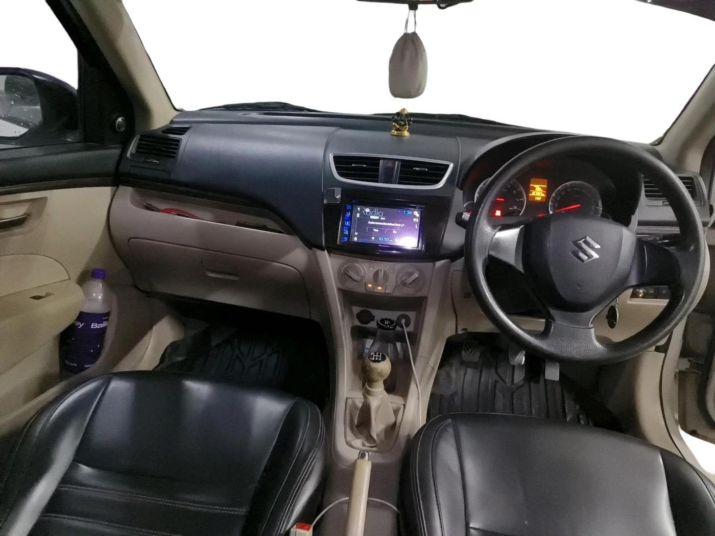 2016 Maruti Swift Dzire VXI, CNG, Manual, 1,37,355 km, interior
