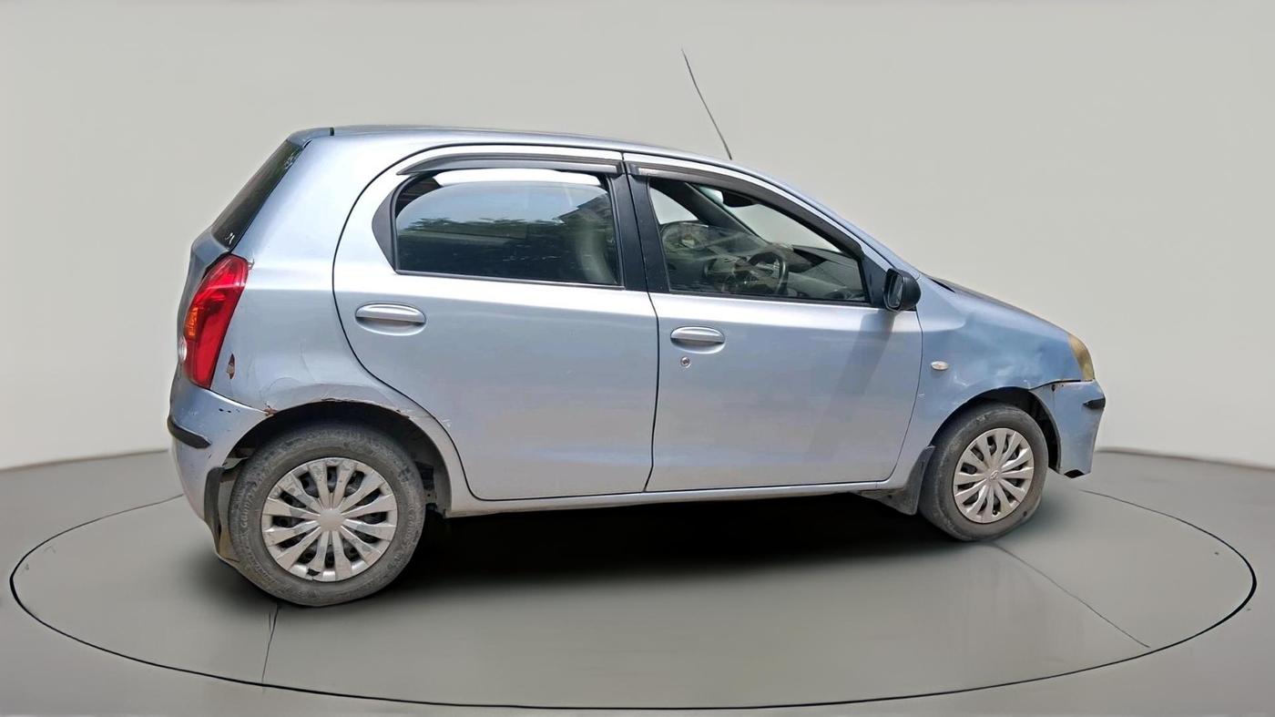 2011 Toyota Etios G, Petrol, Manual, 1,73,788 km, exterior