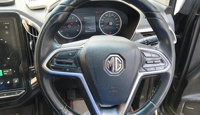 2019 MG HECTOR SMART HYBRID 1.5 PETROL, Petrol, Manual, 1,59,513 km, interior