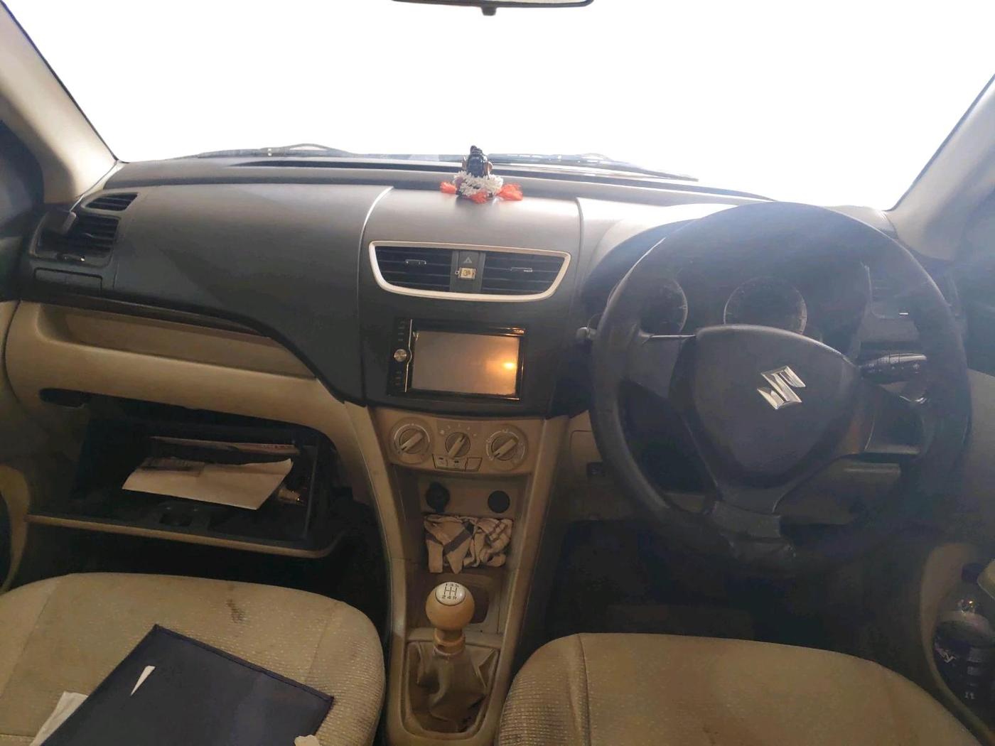 2013 Maruti Swift Dzire VXI, CNG, Manual, 1,18,245 km, interior