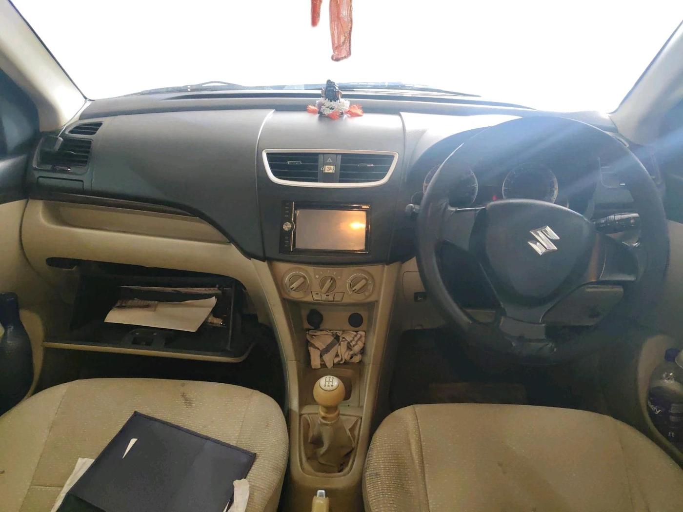 2013 Maruti Swift Dzire VXI, CNG, Manual, 1,18,245 km, interior