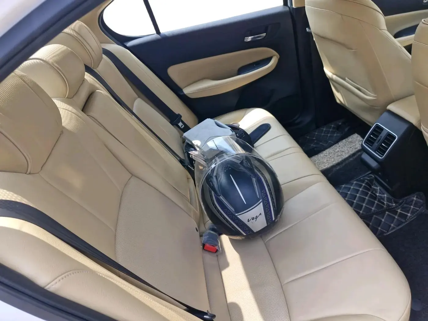 2020 Honda City 1.5L I-VTEC ZX CVT, Petrol, Automatic, 29,447 km, interior