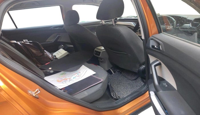 2022 Skoda KUSHAQ AMBITION 1.0L TSI AT, Petrol, Automatic, 71,321 km, interior