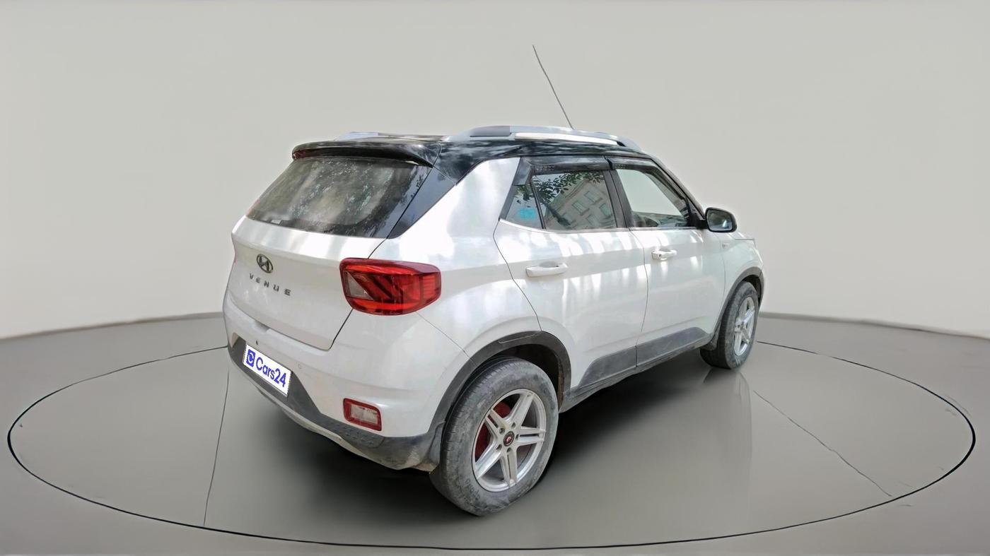 2019 Hyundai VENUE S 1.2, Petrol, Manual, 61,877 km, exterior