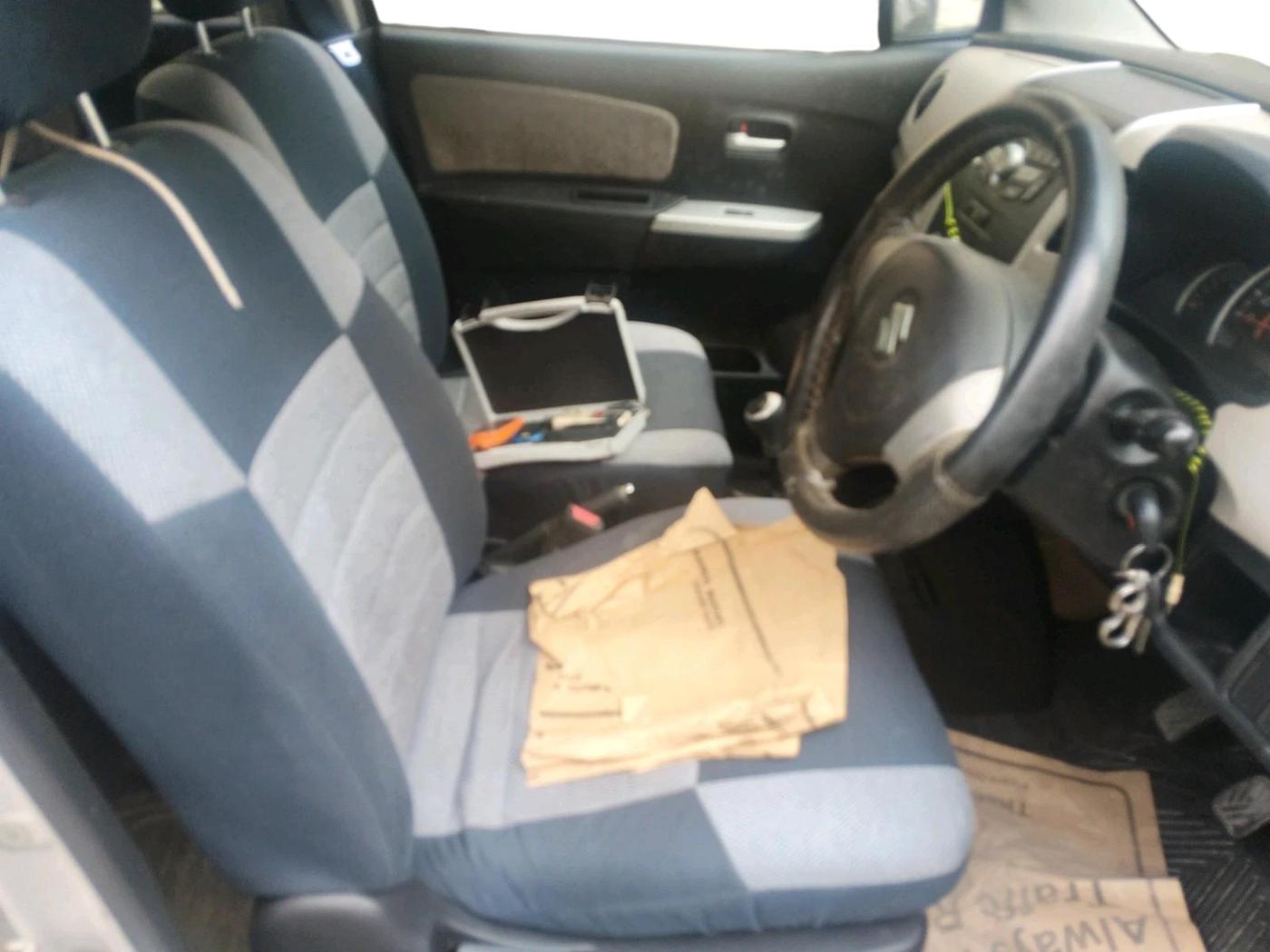 2015 Maruti Wagon R 1.0 VXI, Petrol, Manual, 63,169 km, interior