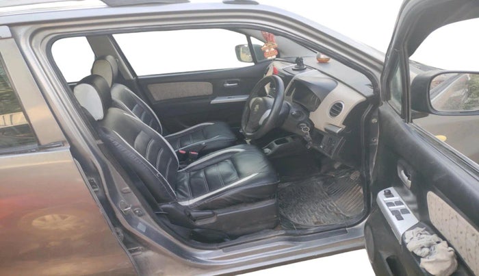 2016 Maruti Wagon R 1.0 VXI, CNG, Manual, 66,674 km, interior