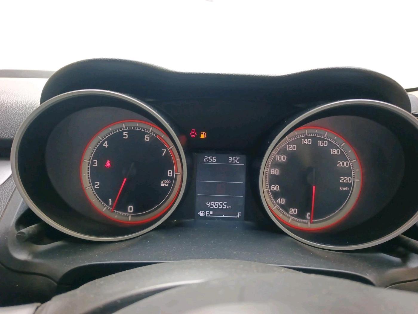 2023 Maruti Swift ZXI, Petrol, Manual, 49,855 km, interior