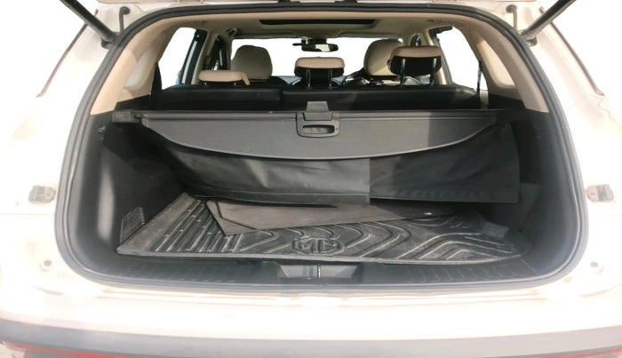 2022 MG HECTOR SHARP 1.5 PETROL CVT, Petrol, Automatic, 44,885 km, exterior