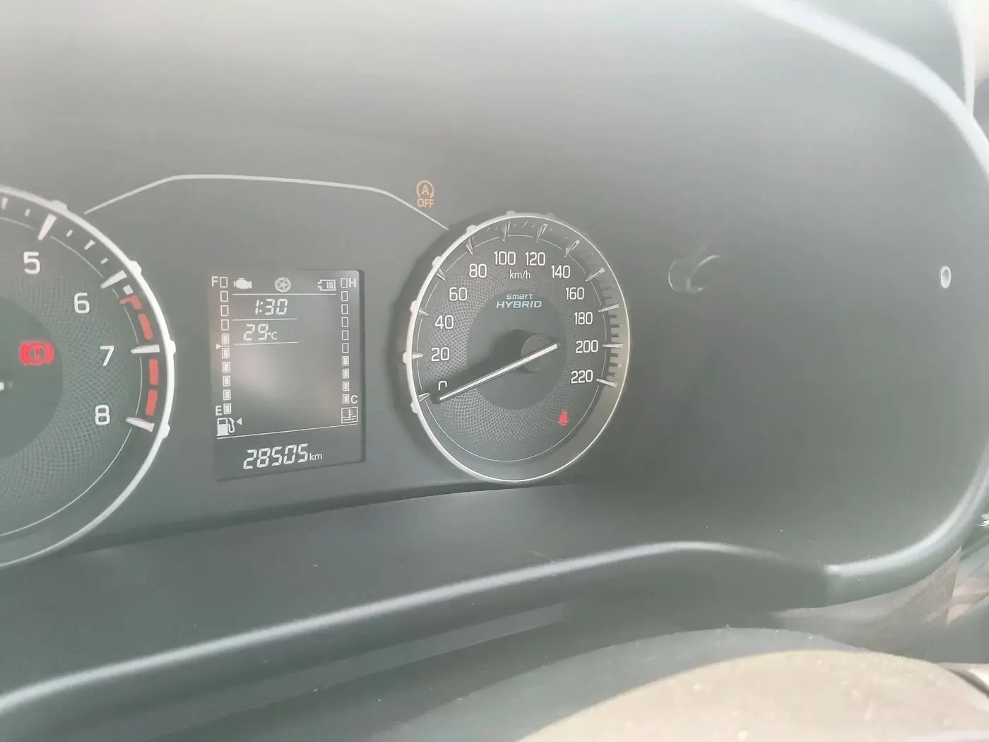 2023 Maruti BREZZA VXI SMART HYBRID, Petrol, Manual, 28,505 km, interior