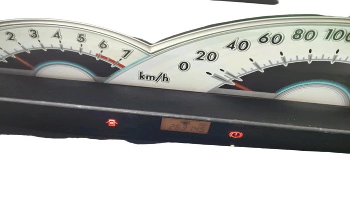 2011 Toyota Etios V, CNG, Manual, 2,63,145 km, interior