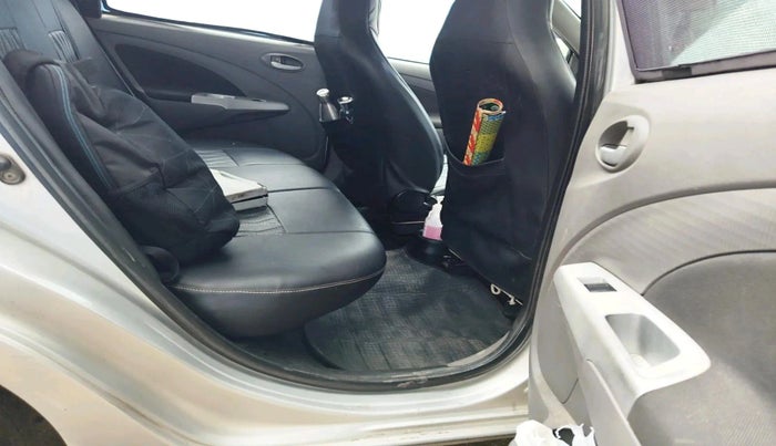 2011 Toyota Etios V, CNG, Manual, 2,63,145 km, interior