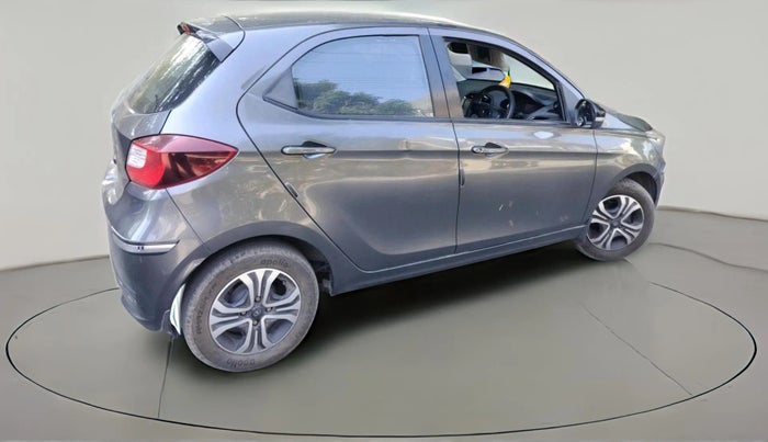 2024 Tata Tiago XT (O) PETROL, Petrol, Manual, 27,000 km, exterior