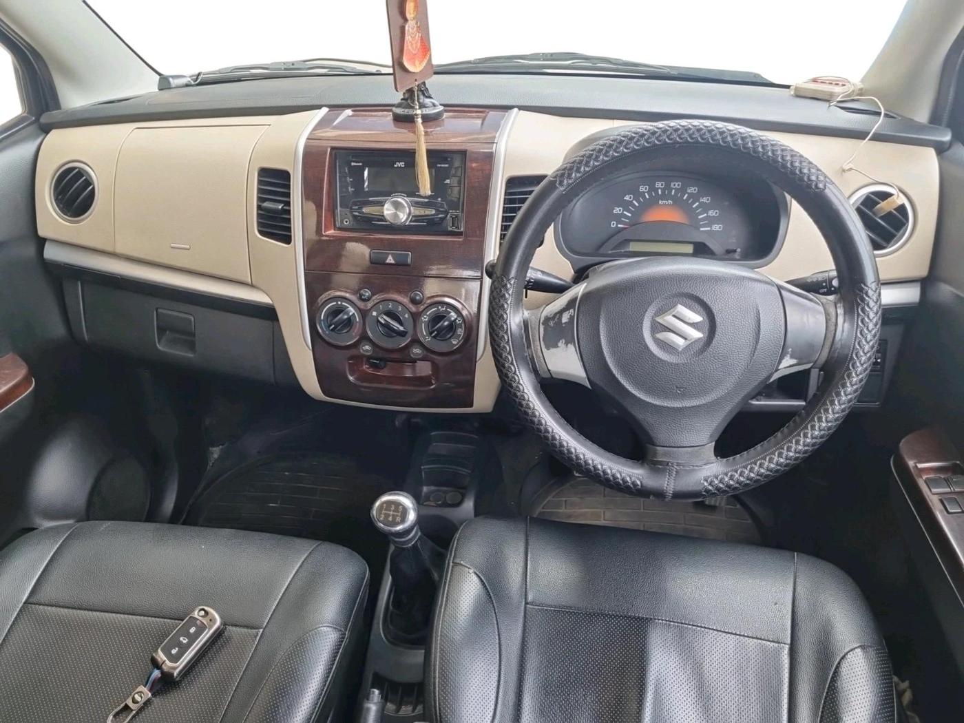 2018 Maruti Wagon R 1.0 LXI CNG, CNG, Manual, 68,884 km, interior