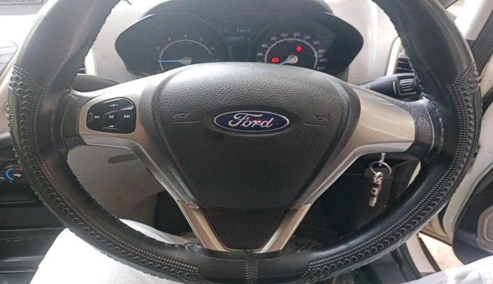 2014 Ford Ecosport TREND 1.5L PETROL, Petrol, Manual, 1,09,347 km, interior