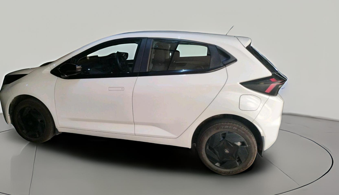 2025 Tata ALTROZ Pure Petrol 5AMT, Petrol, Automatic, 6,046 km, exterior