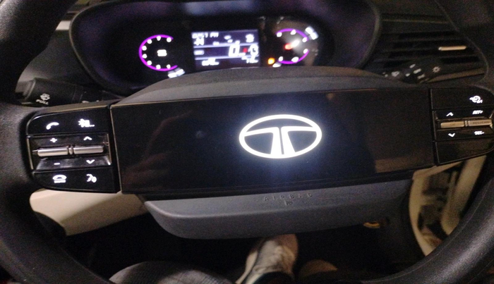 2025 Tata ALTROZ Pure Petrol 5AMT, Petrol, Automatic, 6,046 km, interior