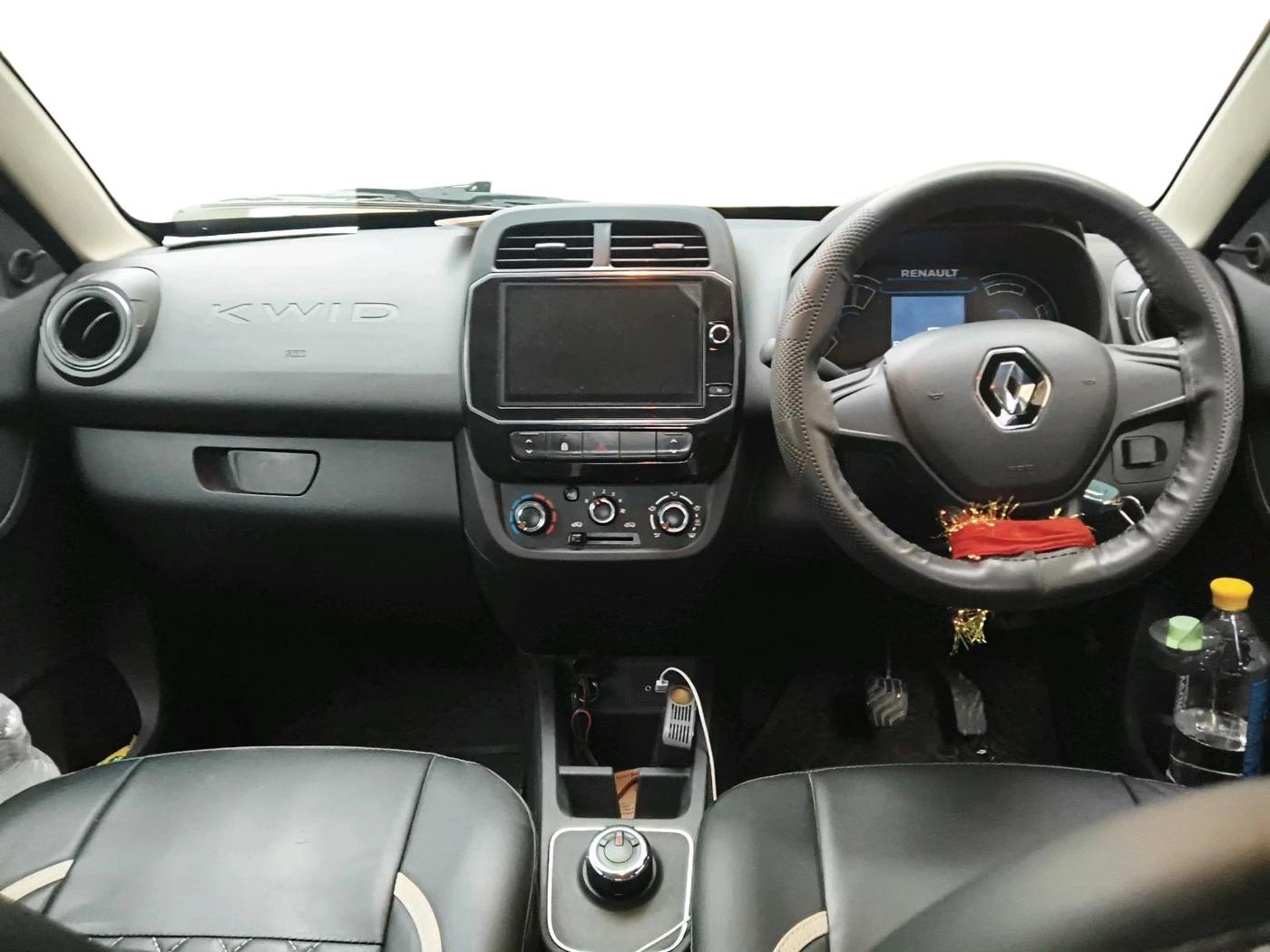 2025 Renault Kwid RXL(O) 1.0L AMT, Petrol, Automatic, 10,003 km, interior