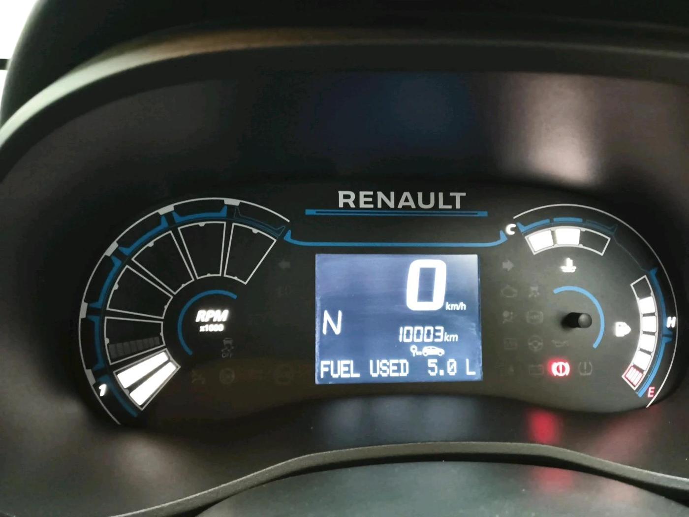 2025 Renault Kwid RXL(O) 1.0L AMT, Petrol, Automatic, 10,003 km, interior