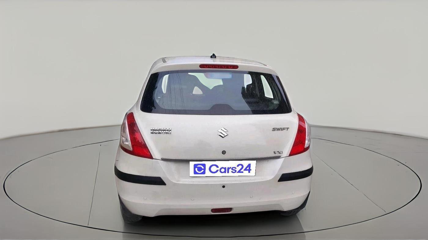 2015 Maruti Swift VXI, Petrol, Manual, 1,06,928 km, exterior