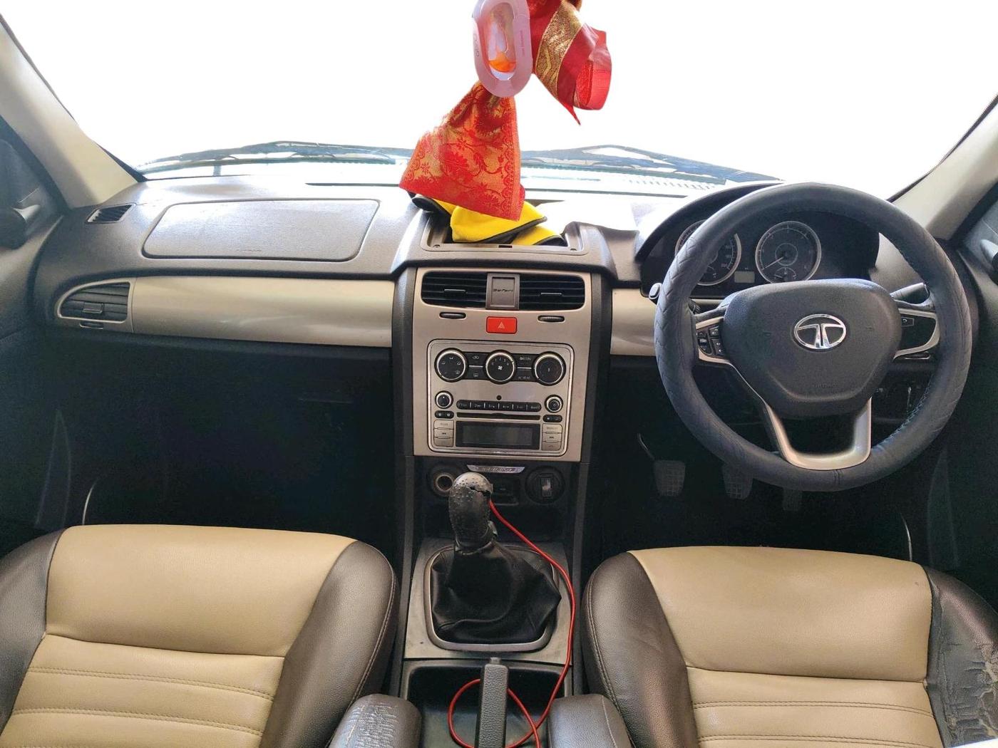 2018 Tata Safari Storme 2.2 VX 4X2, Diesel, Manual, 79,714 km, interior