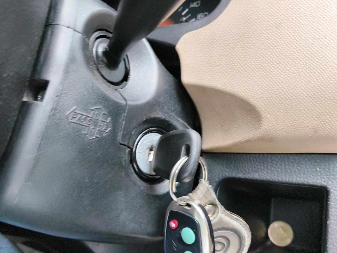2017 Maruti Wagon R 1.0 LXI CNG, CNG, Manual, 1,12,645 km, interior