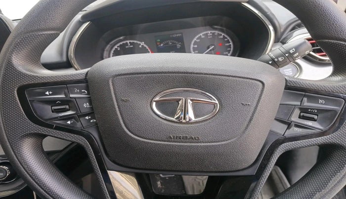 2022 Tata Harrier XT PLUS 2.0L KRYOTEC, Diesel, Manual, 37,132 km, interior