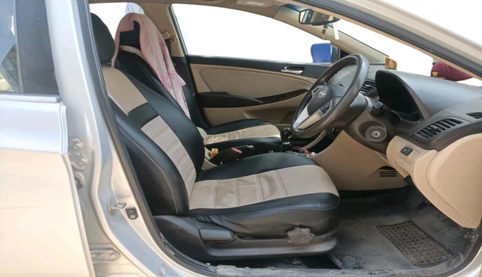 2012 Hyundai Verna FLUIDIC 1.6 VTVT SX, CNG, Manual, 1,04,160 km, interior