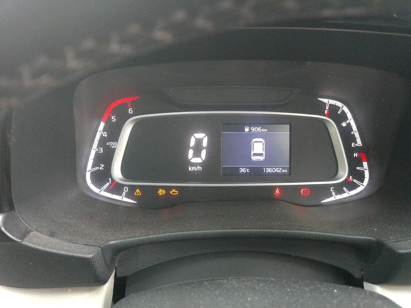 2020 KIA SONET HTX 1.5, Diesel, Manual, 1,36,042 km, interior