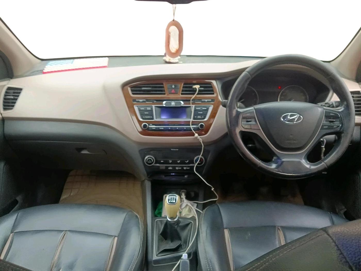 2014 Hyundai Elite i20 SPORTZ 1.2, CNG, Manual, 93,218 km, interior