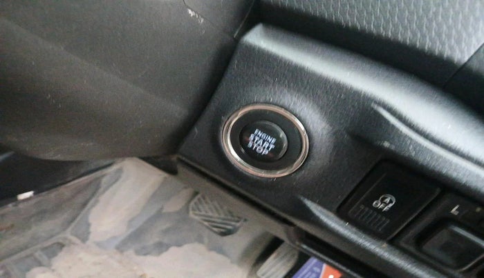 2020 Maruti Vitara Brezza VXI AT SHVS, CNG, Automatic, 1,76,360 km, interior