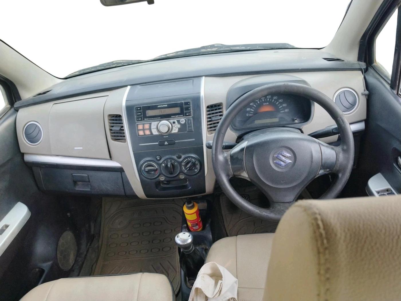 2014 Maruti Wagon R 1.0 LXI, CNG, Manual, 1,09,500 km, interior