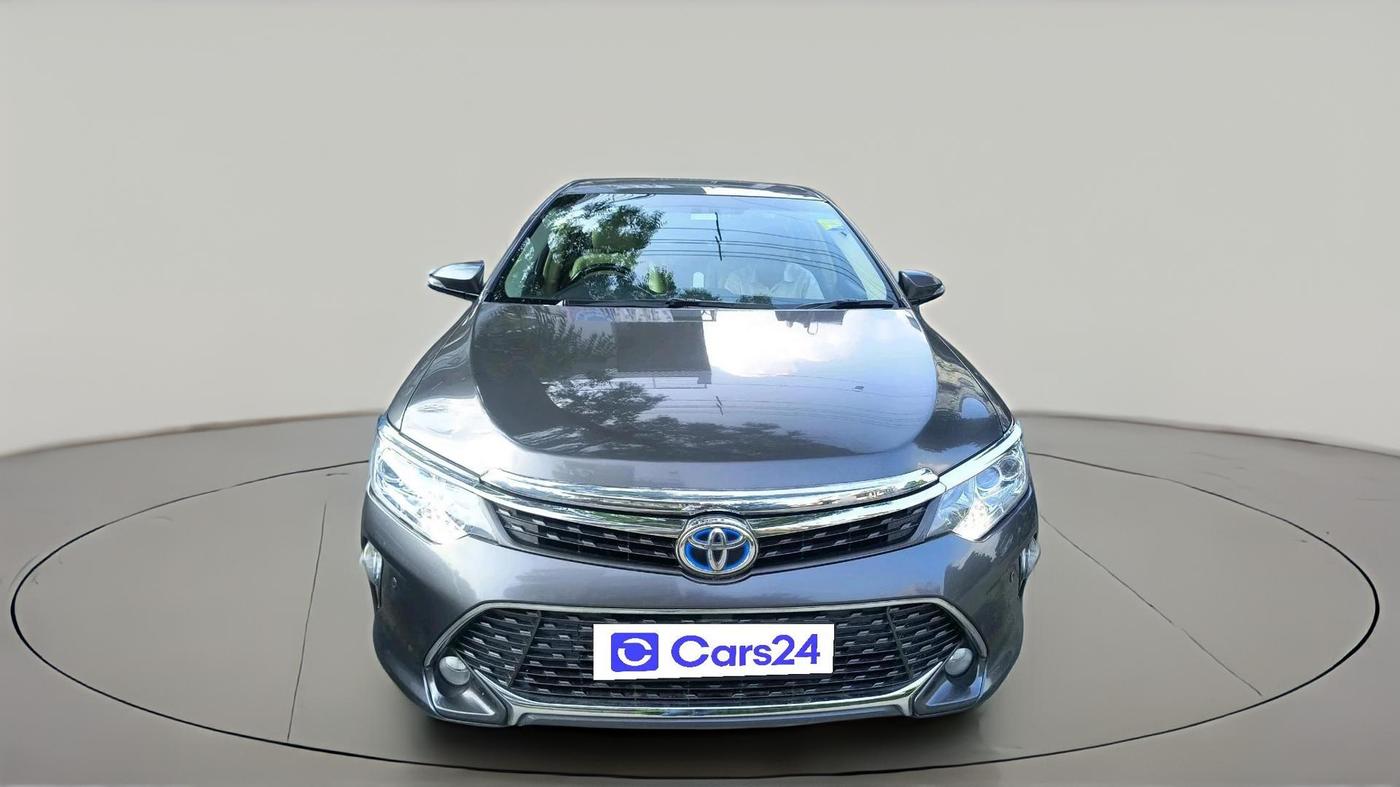 2016 Toyota Camry HYBRID, Hybrid, Automatic, 1,67,988 km, exterior