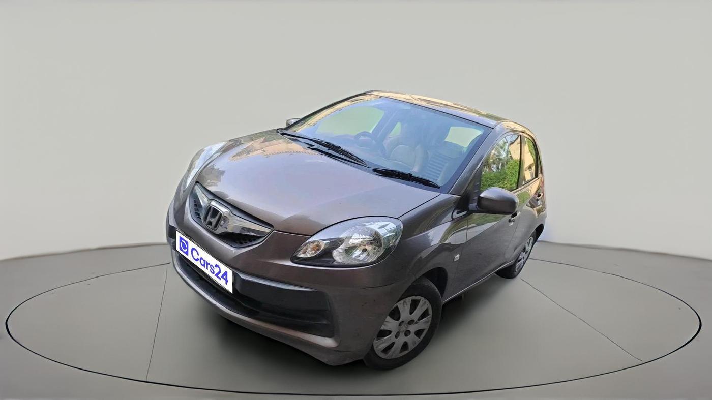 2012 Honda Brio S MT, Petrol, Manual, 1,05,268 km, exterior