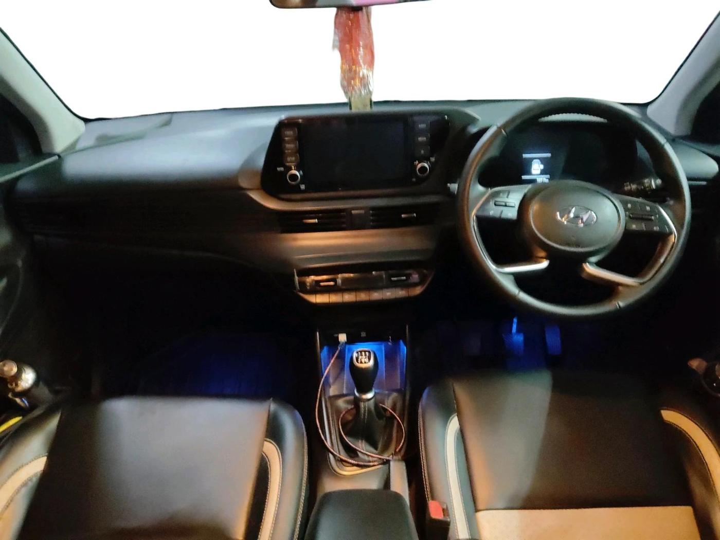 2023 Hyundai NEW I20 ASTA 1.2 MT, Petrol, Manual, 73,720 km, interior