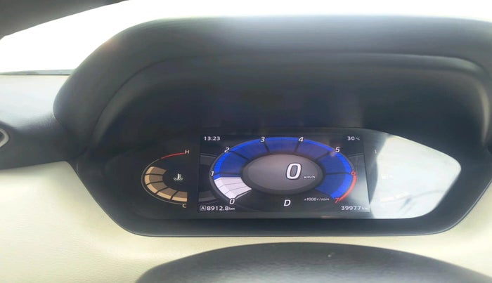 2022 Nissan MAGNITE XV TURBO CVT, Petrol, Automatic, 39,977 km, interior