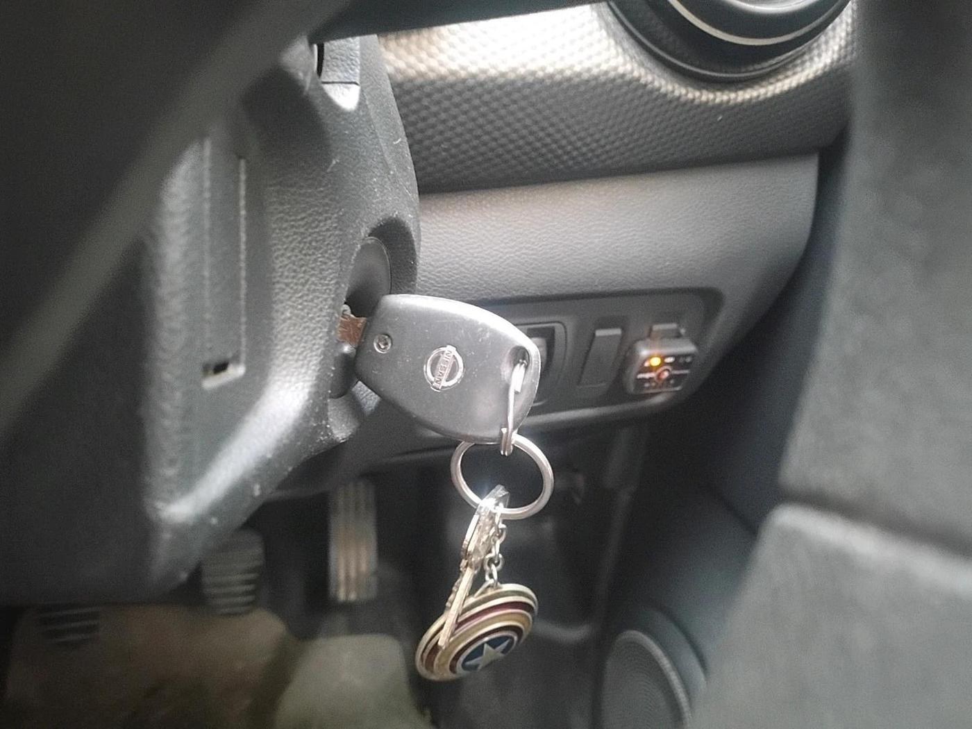 2019 Nissan Kicks XL 1.5, CNG, Manual, 54,937 km, interior
