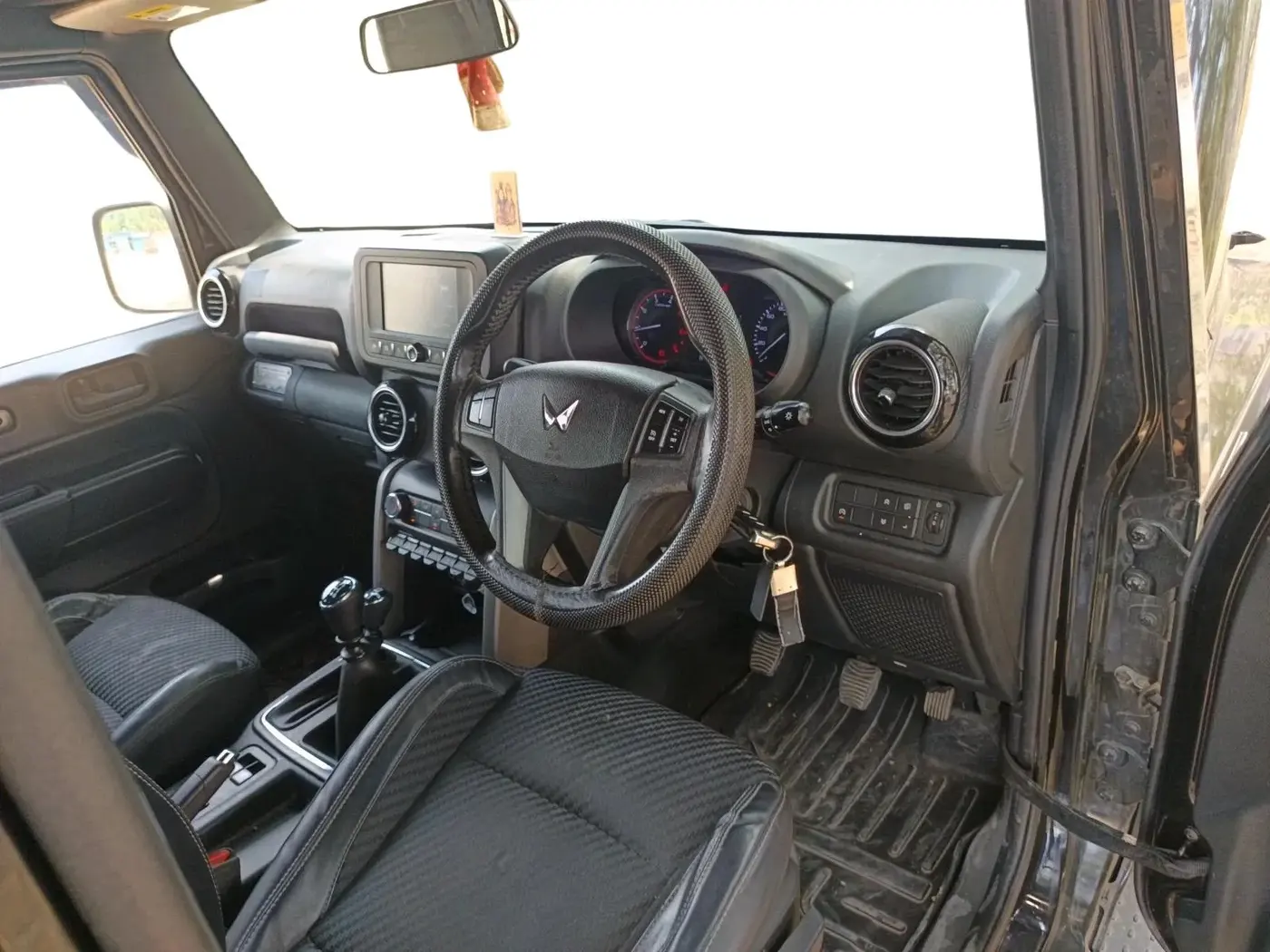 2022 Mahindra Thar LX HARD TOP 4WD MT, Diesel, Manual, 72,512 km, interior