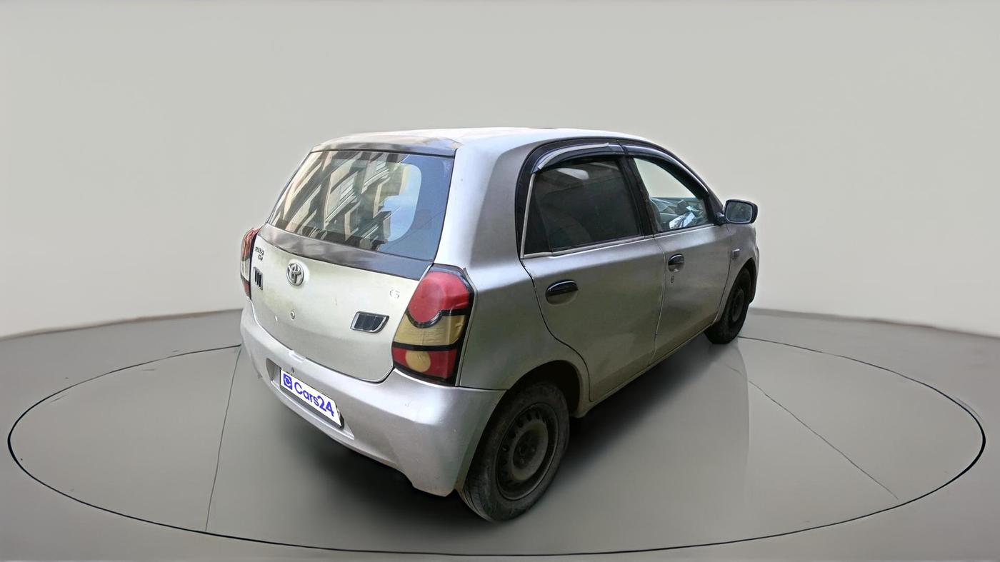 2011 Toyota Etios Liva G, Petrol, Manual, 2,21,639 km, exterior
