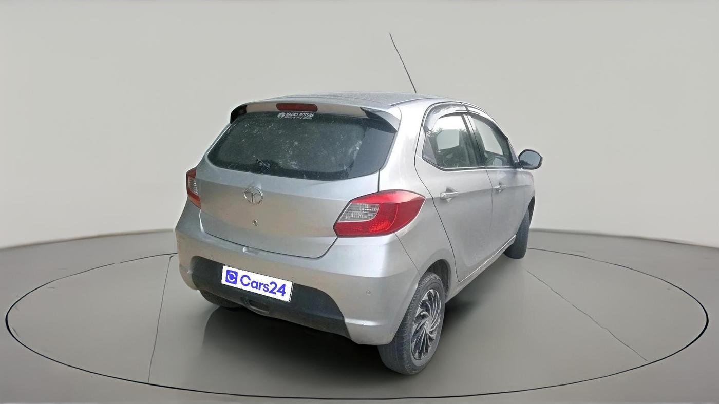 2016 Tata Tiago XZ PETROL, Petrol, Manual, 1,76,369 km, exterior