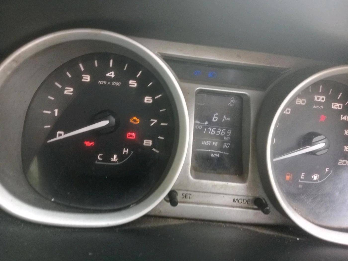 2016 Tata Tiago XZ PETROL, Petrol, Manual, 1,76,369 km, interior