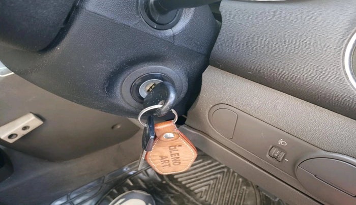 2011 Hyundai i10 MAGNA 1.2, Petrol, Manual, 86,284 km, interior