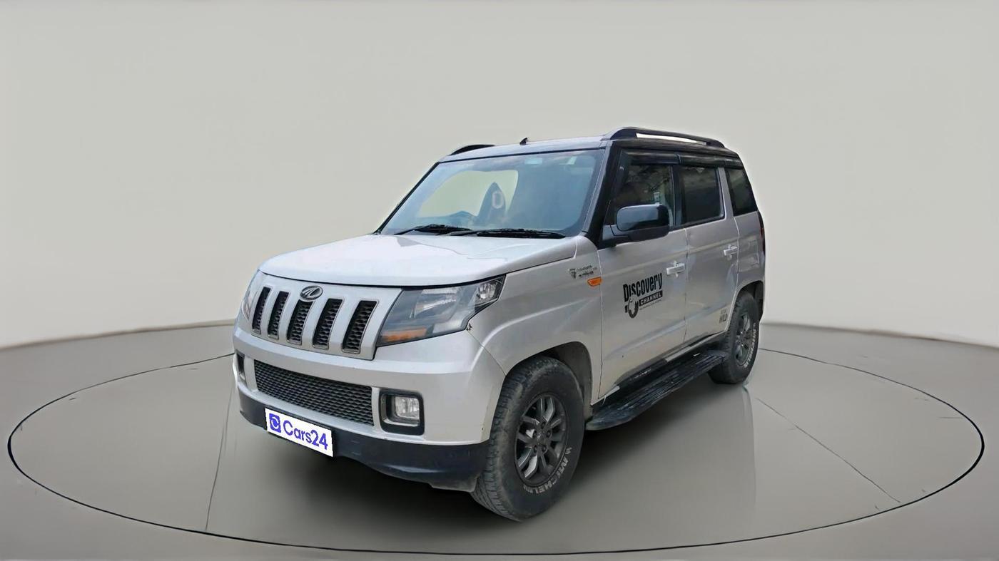 2018 Mahindra TUV300 T10, Diesel, Manual, 1,38,726 km, exterior