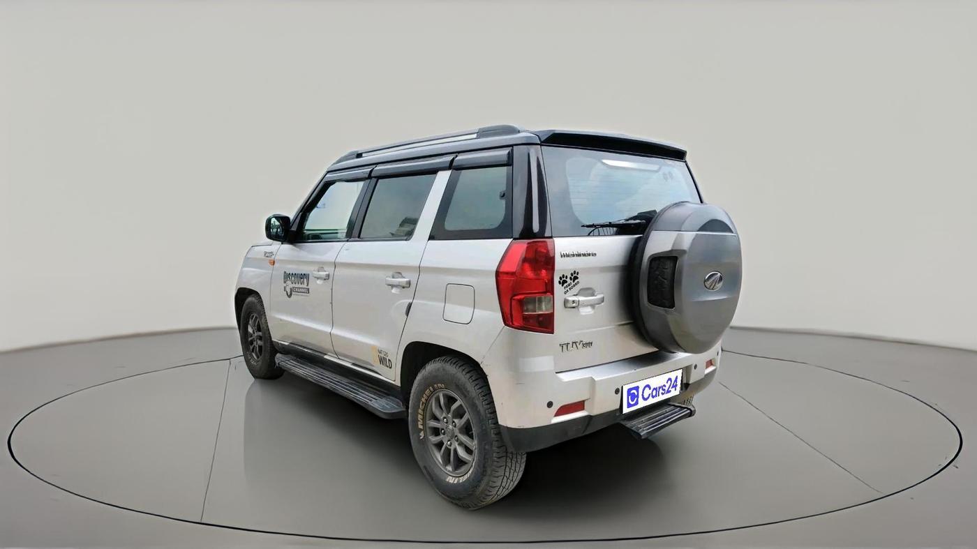 2018 Mahindra TUV300 T10, Diesel, Manual, 1,38,726 km, exterior
