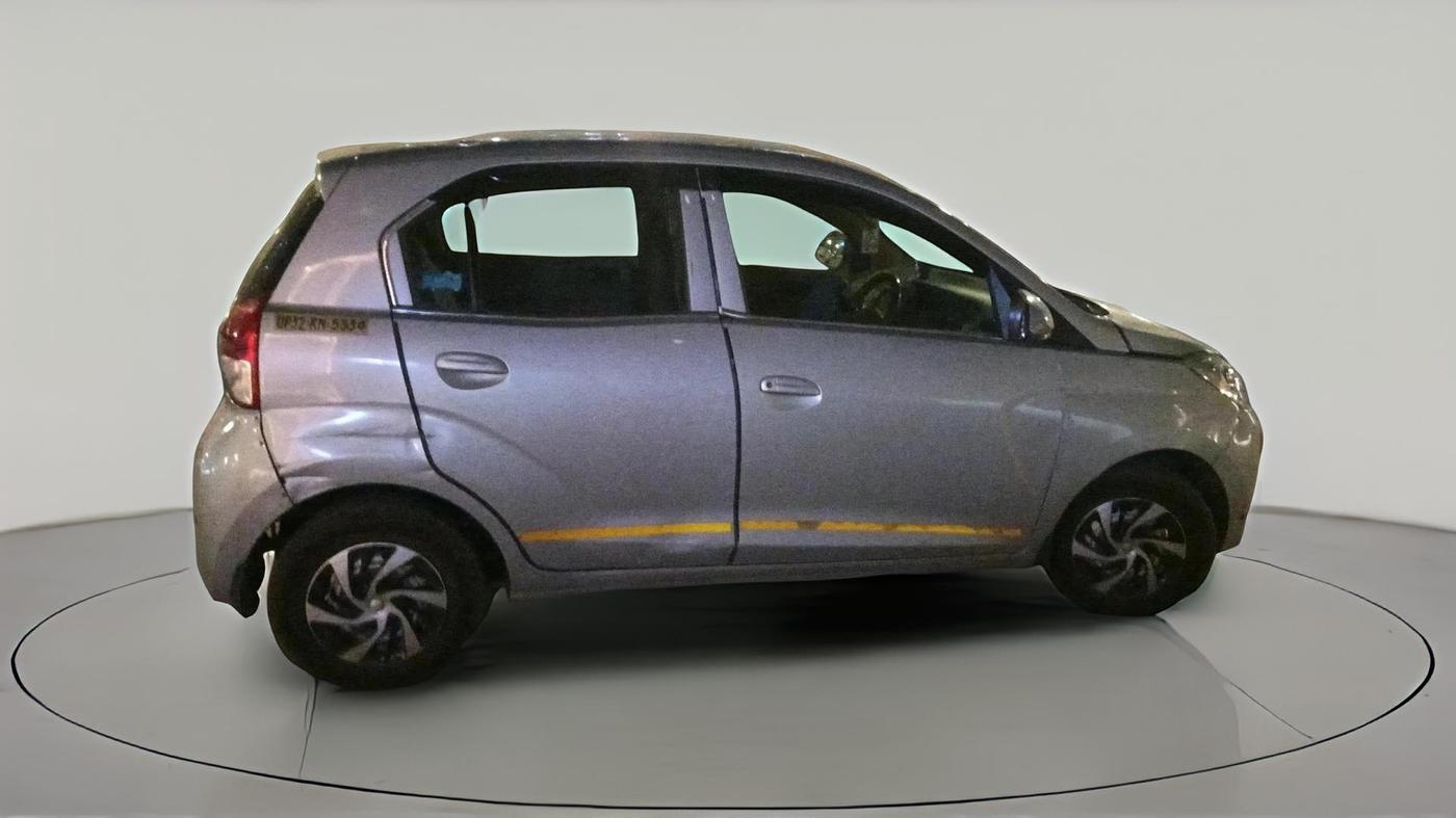 2022 Hyundai NEW SANTRO SPORTZ CNG, CNG, Manual, 1,32,399 km, exterior
