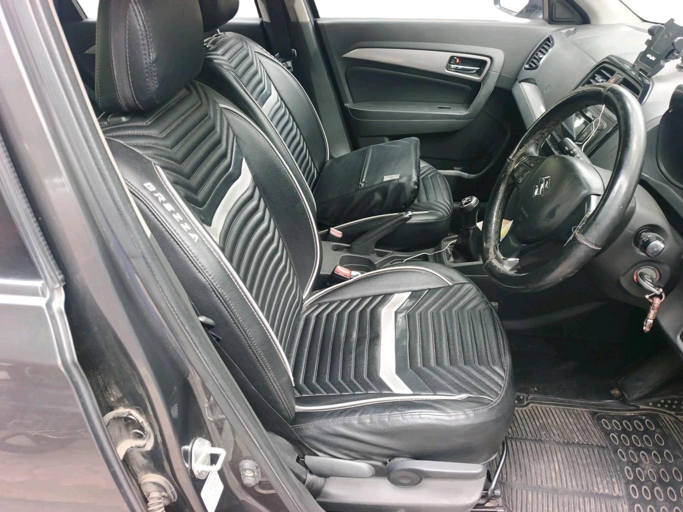 2016 Maruti Vitara Brezza ZDI, Diesel, Manual, 65,726 km, interior