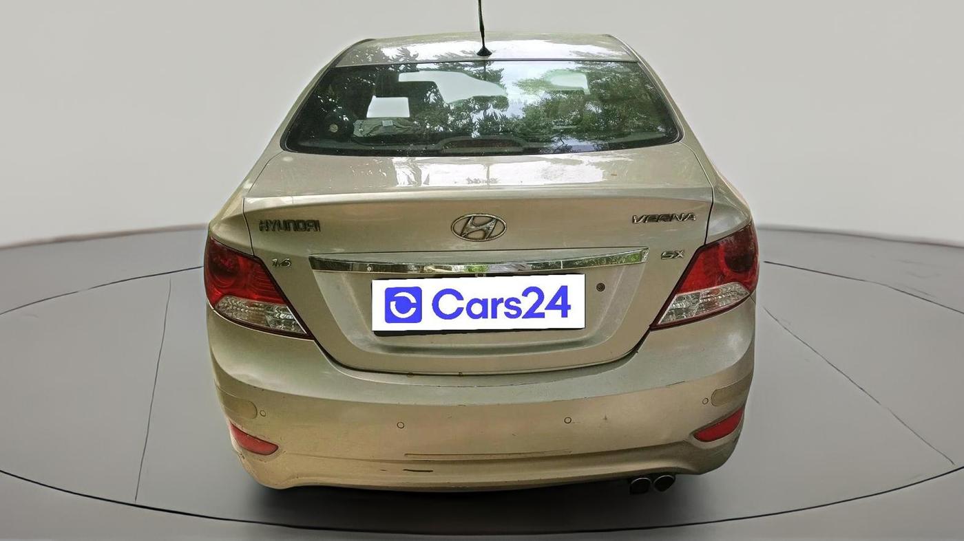 2011 Hyundai Verna FLUIDIC 1.6 VTVT SX, Petrol, Manual, 1,25,901 km, exterior